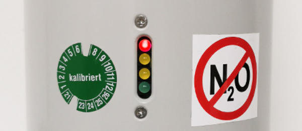 The red light on the SENSOfluran is on